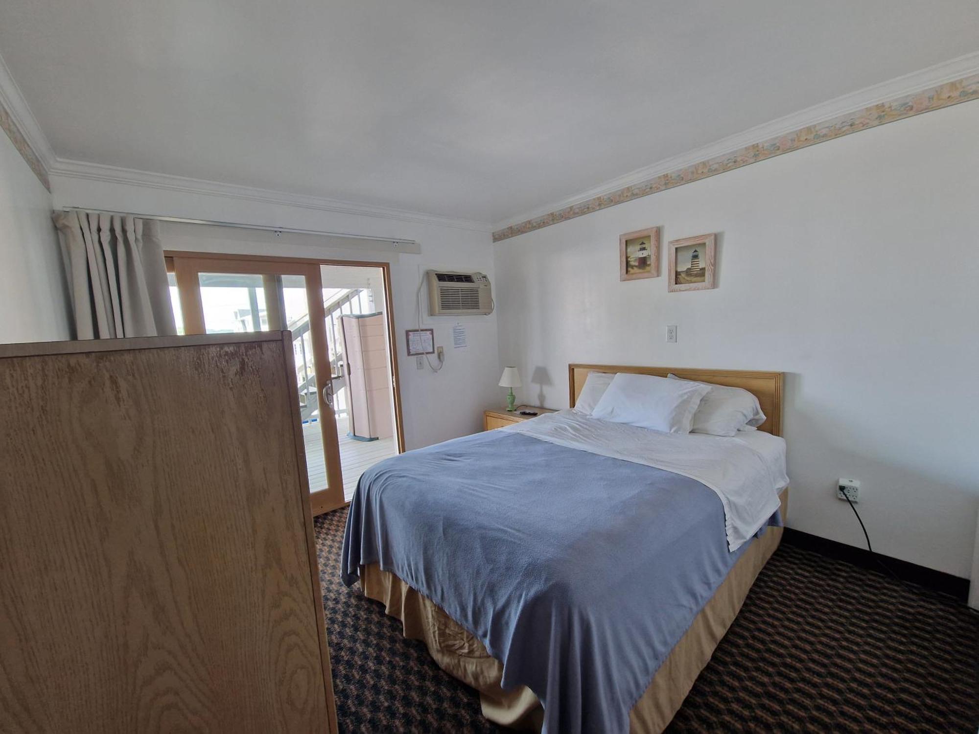 Sandcastle Beachfront Inn Westerly Bagian luar foto