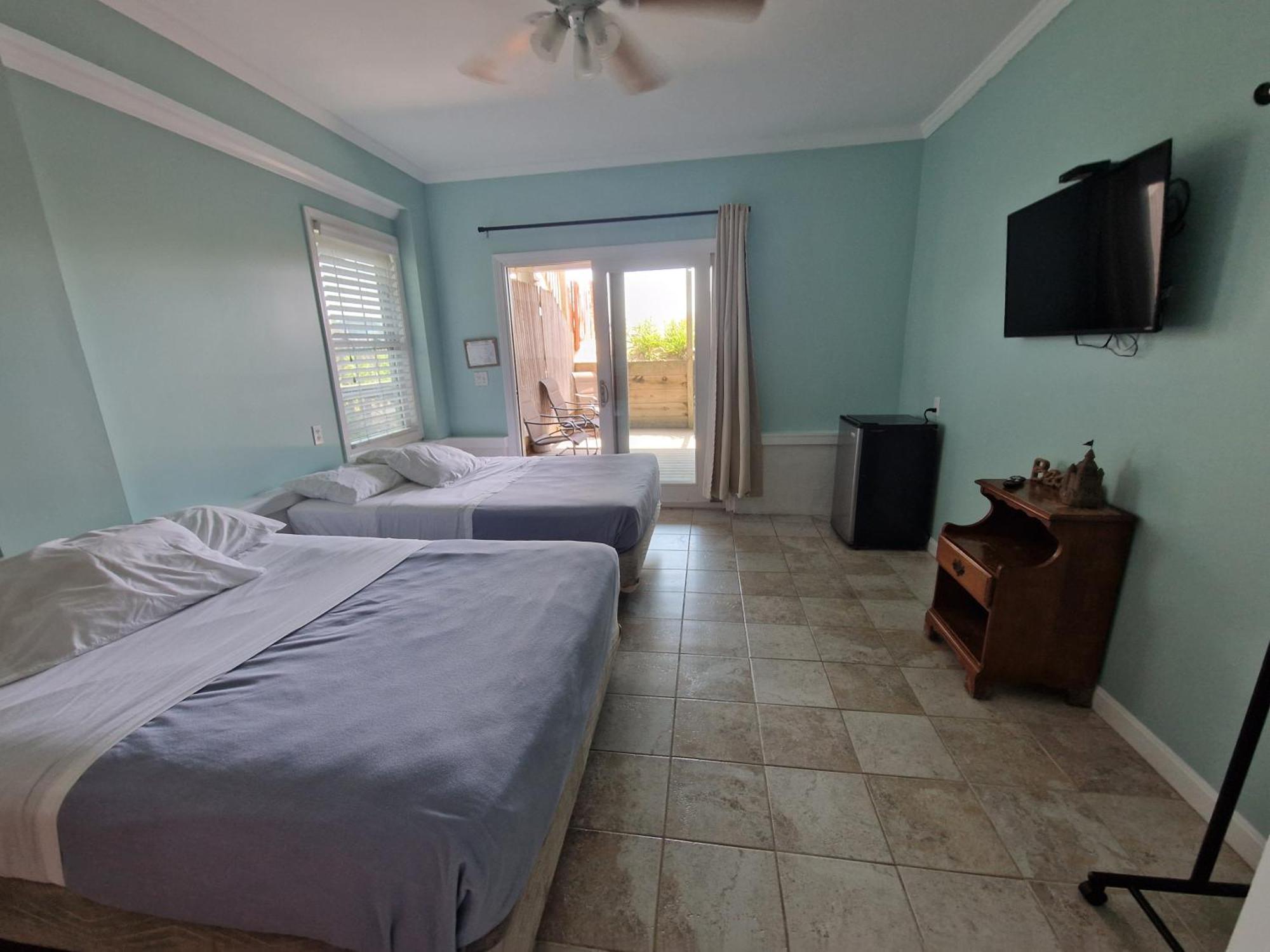 Sandcastle Beachfront Inn Westerly Bagian luar foto